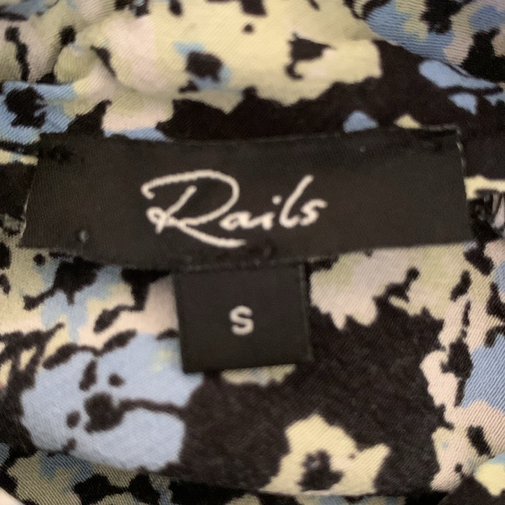 Rails Audrina Crepe Midi Dress in Midnight Meadow Floral - Picture 11 of 14